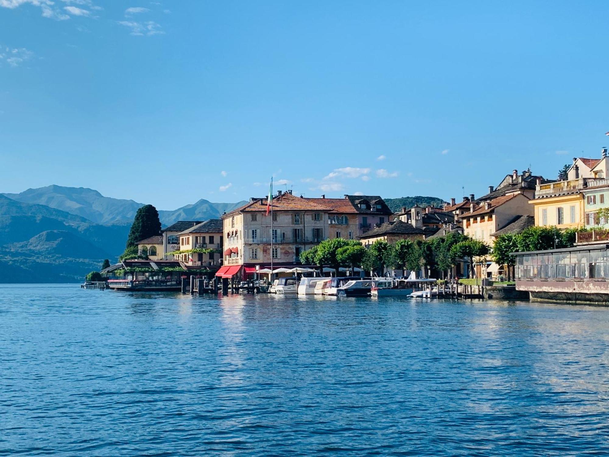 -Ortaflats- Appartamento L'Isola Орта Сан Джулио Екстериор снимка