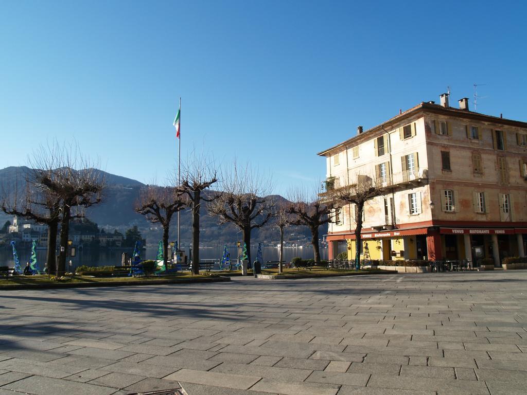 -Ortaflats- Appartamento L'Isola Орта Сан Джулио Екстериор снимка